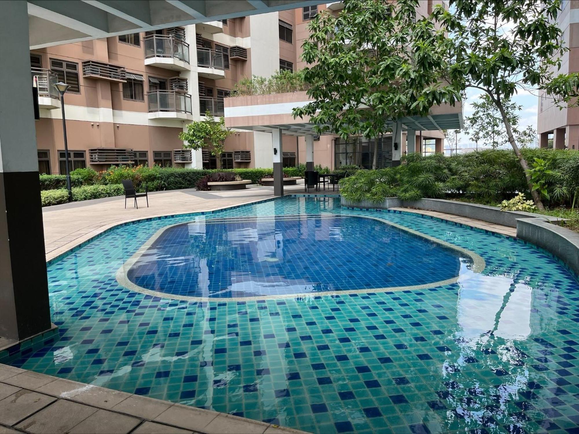 Bayfront - Near Airport, Moa, Picc, Star City, Manila Bay - Pet-Friendly With Fast Wifi, Netflix & Pool Access Pasay Buitenkant foto