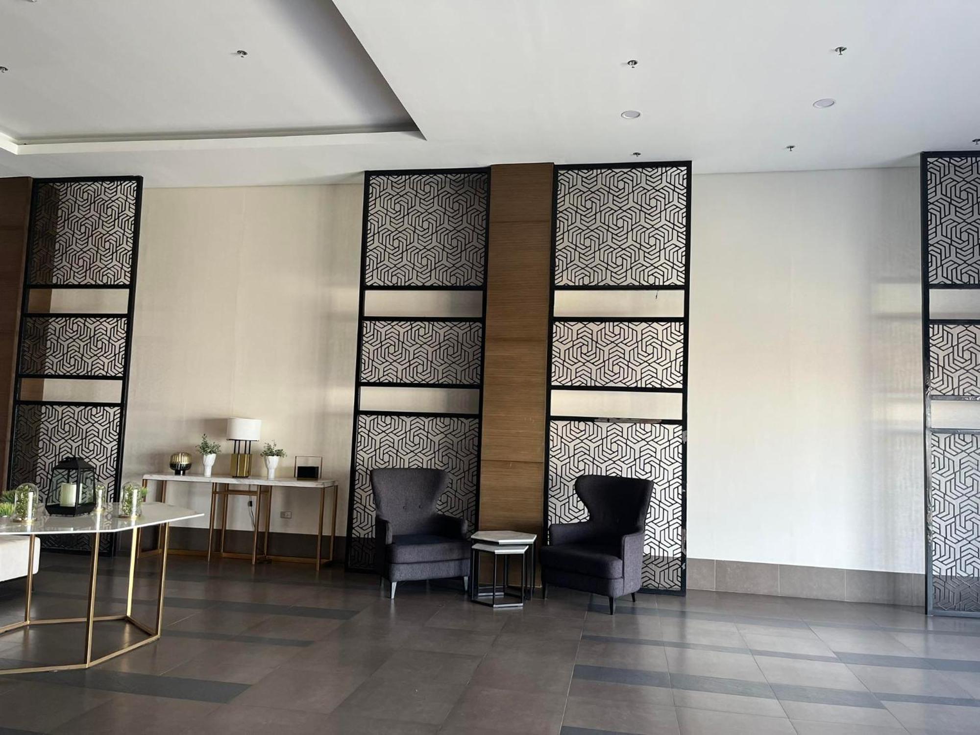 Bayfront - Near Airport, Moa, Picc, Star City, Manila Bay - Pet-Friendly With Fast Wifi, Netflix & Pool Access Pasay Buitenkant foto