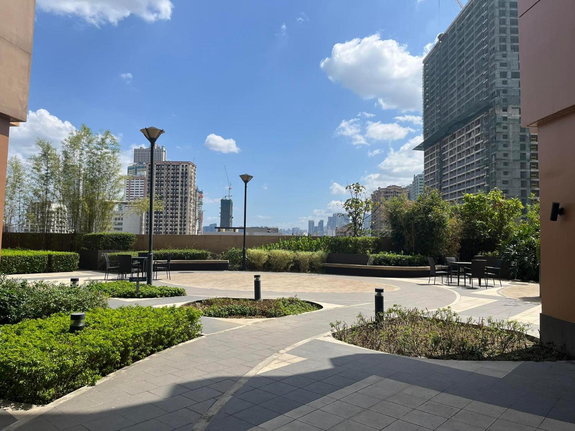 Bayfront - Near Airport, Moa, Picc, Star City, Manila Bay - Pet-Friendly With Fast Wifi, Netflix & Pool Access Pasay Buitenkant foto
