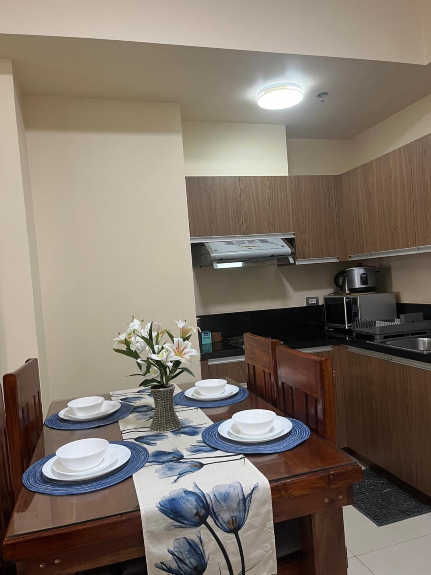 Bayfront - Near Airport, Moa, Picc, Star City, Manila Bay - Pet-Friendly With Fast Wifi, Netflix & Pool Access Pasay Buitenkant foto