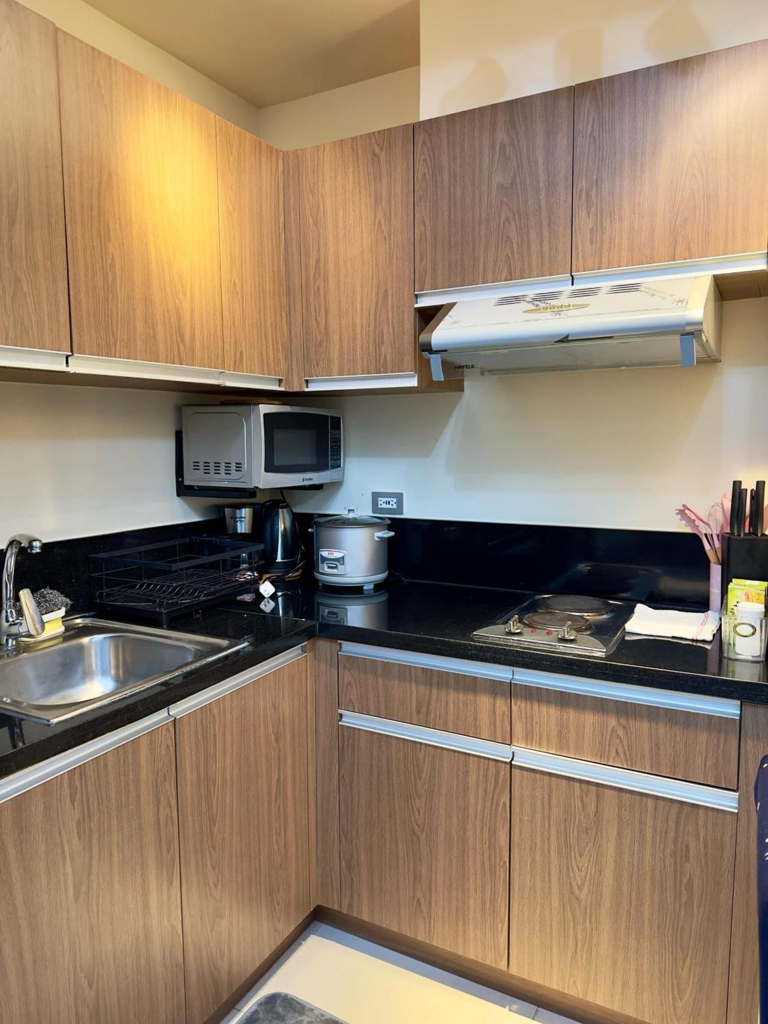 Bayfront - Near Airport, Moa, Picc, Star City, Manila Bay - Pet-Friendly With Fast Wifi, Netflix & Pool Access Pasay Buitenkant foto