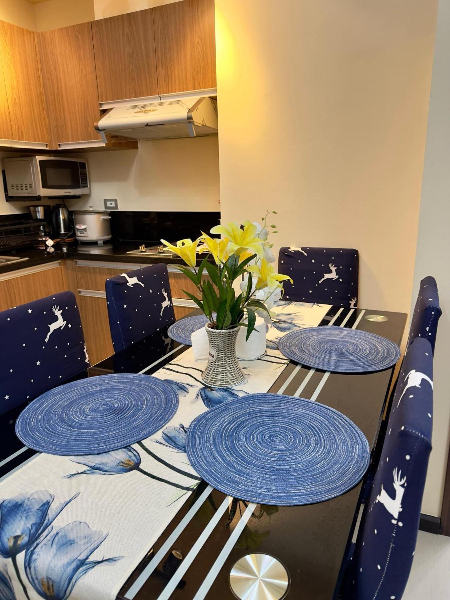 Bayfront - Near Airport, Moa, Picc, Star City, Manila Bay - Pet-Friendly With Fast Wifi, Netflix & Pool Access Pasay Buitenkant foto